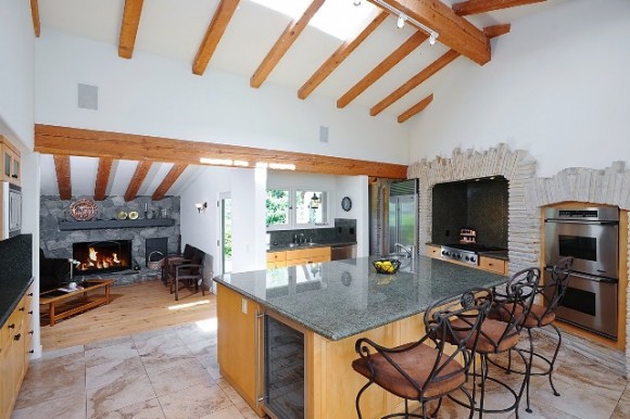 addiction-treatment-kitchen-den